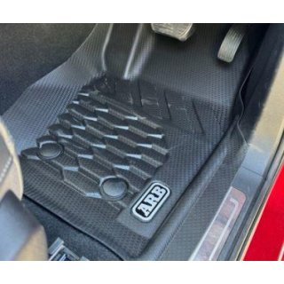 FLOOR MATS FRONT AND REAR SET  TOYOTA TUNDRA 22 ON EXPORT