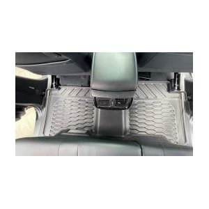 FLOOR MATS FRONT AND REAR SET  TOYOTA TUNDRA 22 ON EXPORT