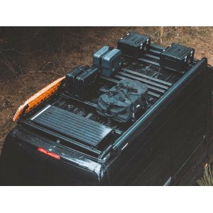 Mercedes-Benz Sprinter (L1H1/128in SWB/Standard Roof) (2006-Current) Slimpro Roof Rack Kit