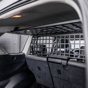 Movable cargo barrier Bison Gear