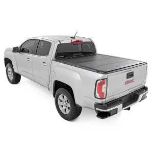 Hard tri-fold flip up bed cover Rough Country 6'