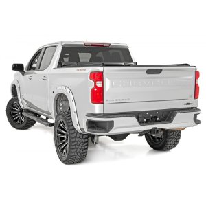 Oval nerf steps black Rough Country Crew Cab