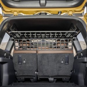 Movable cargo barrier Bison Gear