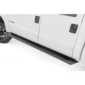 Running boards aluminum Rough Country HD2 Crew Cab
