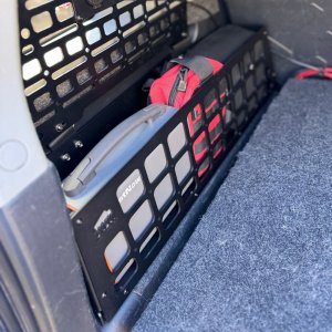 Right cargo basket Bison Gear
