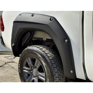 Front and rear fender flares Air Design Super Bolt SR/Diesel AT