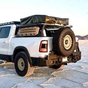 Rear bumper with Dual Swing Tyre Carrier Expedition One RangeMax