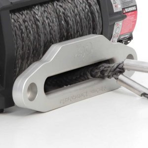 Winch with synthetic rope and wireless remote 10000 lbs Smittybilt X20 GEN2