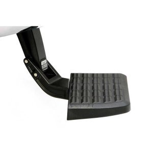 Retractable bumper step RealTruck AMP
