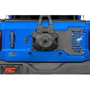 Spare tyre relocation with reinforcement bracket Rough Country