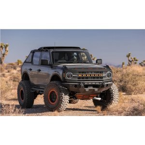 Hood shield protector Husky Liners Aeroskin Lightshield Pro