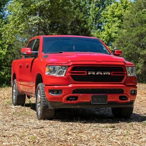 Front Coilover struts Rough Country M1 Lift 0-2"