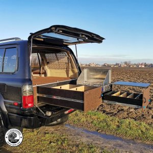 Roof shelf Bison Gear