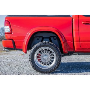 Front and rear fender flares Rough Country Sport
