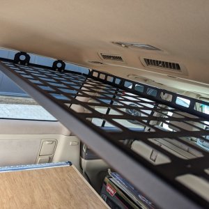 Roof shelf Bison Gear
