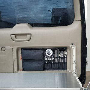 Cutlery organizer to door Bison Gear