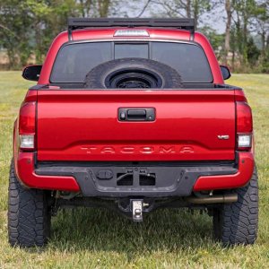 Bed mount spare tyre carrier Rough Country