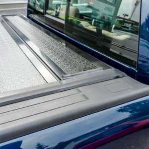 Hard tri-fold bed cover low profile OFD 6'4"