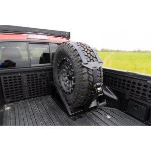 Bed mounted spare tire carrier Rough Country