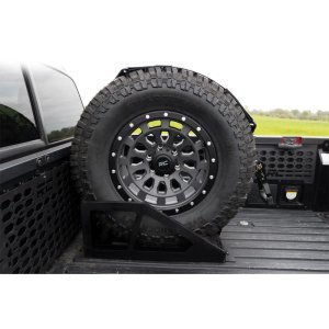 Bed mounted spare tire carrier Rough Country