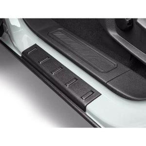 Front and rear sill/side panels RealTruck Bushwacker Rocker