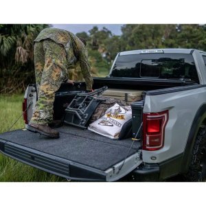 Bed liner RealTruck BedRug Classic