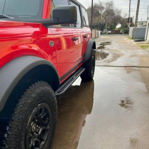 Side steps with rocker panel Go Rhino Dominator Xtreme DSS
