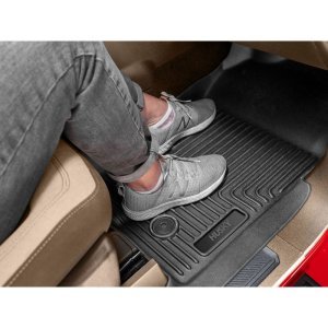 Front and rear floor mats Weatherbeater Husky Liners SuperCrew Cab