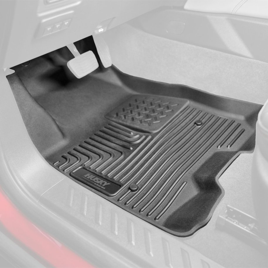 Front and rear floor mats Weatherbeater Husky Liners Double Cab