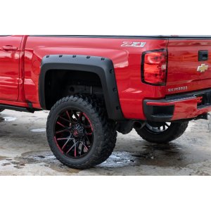 Front and rear fender flares Rough Country Pocket