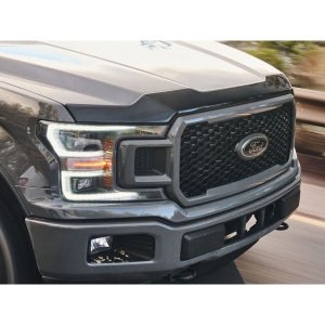 Hood shield protector Husky Liners Aeroskin