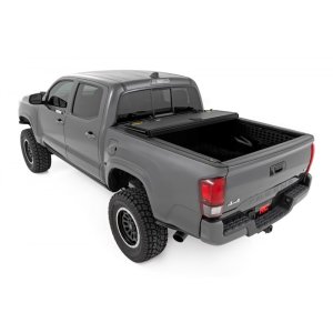 Hard bed cover tri-fold flip up Rough Country 6'