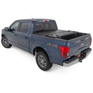 Hard bed cover tri-fold low profile Rough Country 5'7"