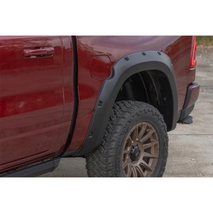 Front and rear fender flares Rough Country Pocket