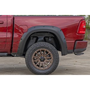 Front and rear fender flares Rough Country Pocket