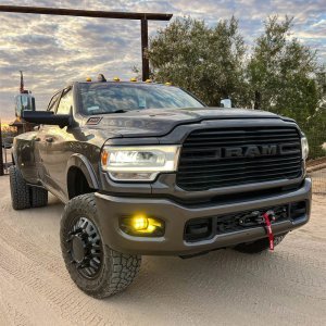Hidden winch mount Vice Design 6.7L Cummins