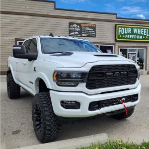 Hidden winch mount Vice Design 6.7L Cummins