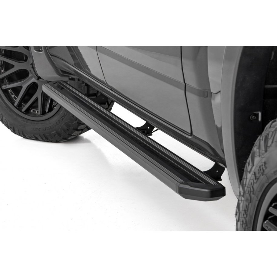 Running boards Rough Country Multi-Color LED Crew Cab