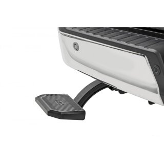 Retractable bed step Rough Country