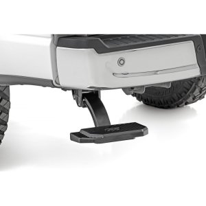 Retractable bed step Rough Country