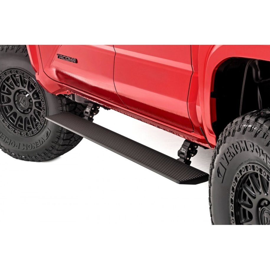 Power running boards Rough Country Double Cab