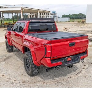 Hard bed cover tri-fold flip up Rough Country 5'